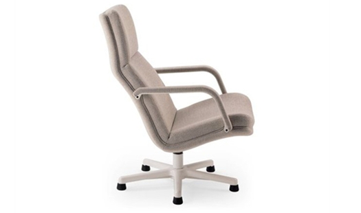 Artifort - F154 - F156 by Geoffrey Harcourt RDI