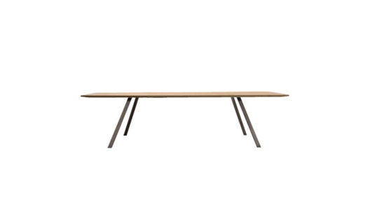 Hussl - Solid T Table by Franz Polzhofer