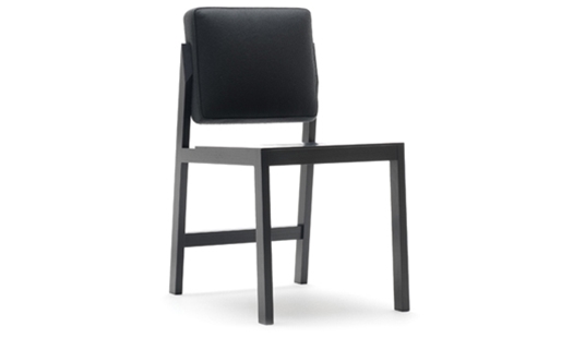 Erik Jørgensen - Chameleon Chair - EJ 4 by GamFratesi