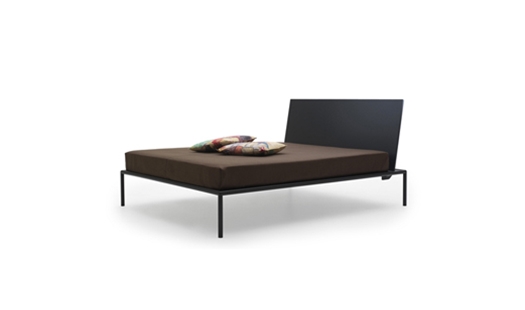 Cappellini – Altoletto by Giulio Cappellini